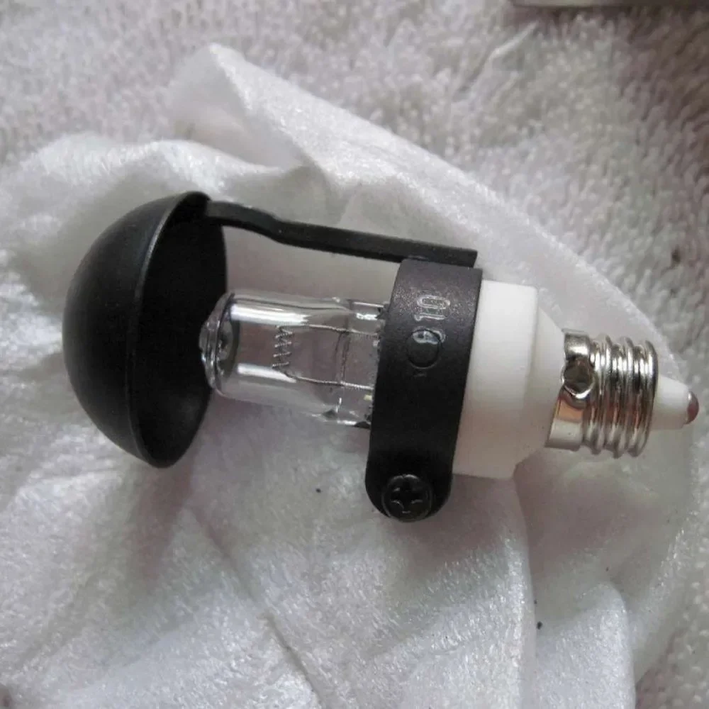 Skytron A1 010-28-1 Kayser Medical Specialties, Inc. Lamp Light Bulb Metal Cover
